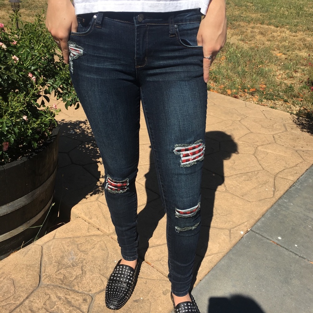 NWOT Tractr Skinny Jeans With Plaid Patches